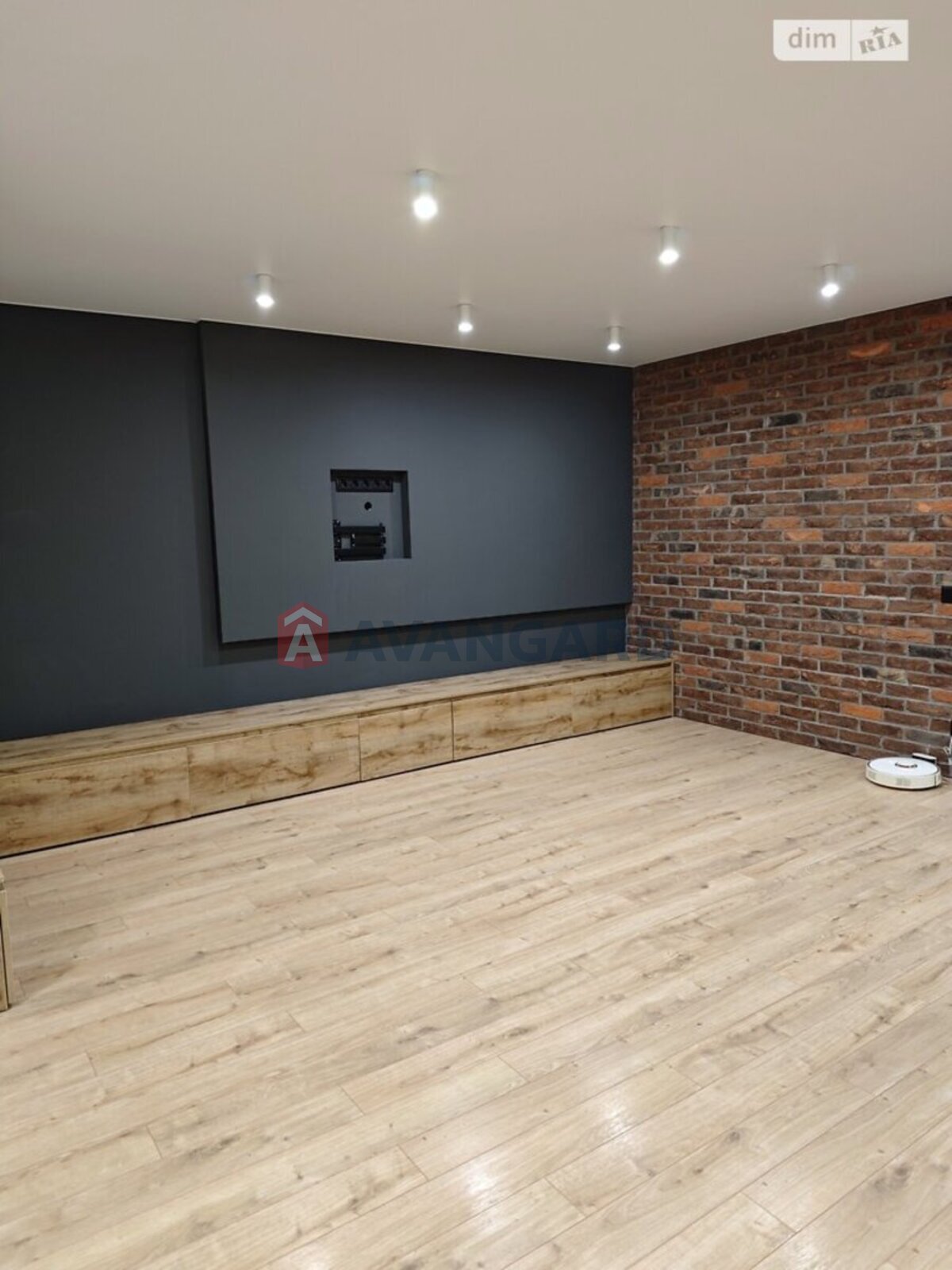 2 комн. квартира, 80/50/22 кв. м., 16/18 этаж фото 17 2 комн. квартира, 80/50/22 кв. м., 16/18 этаж фото 17