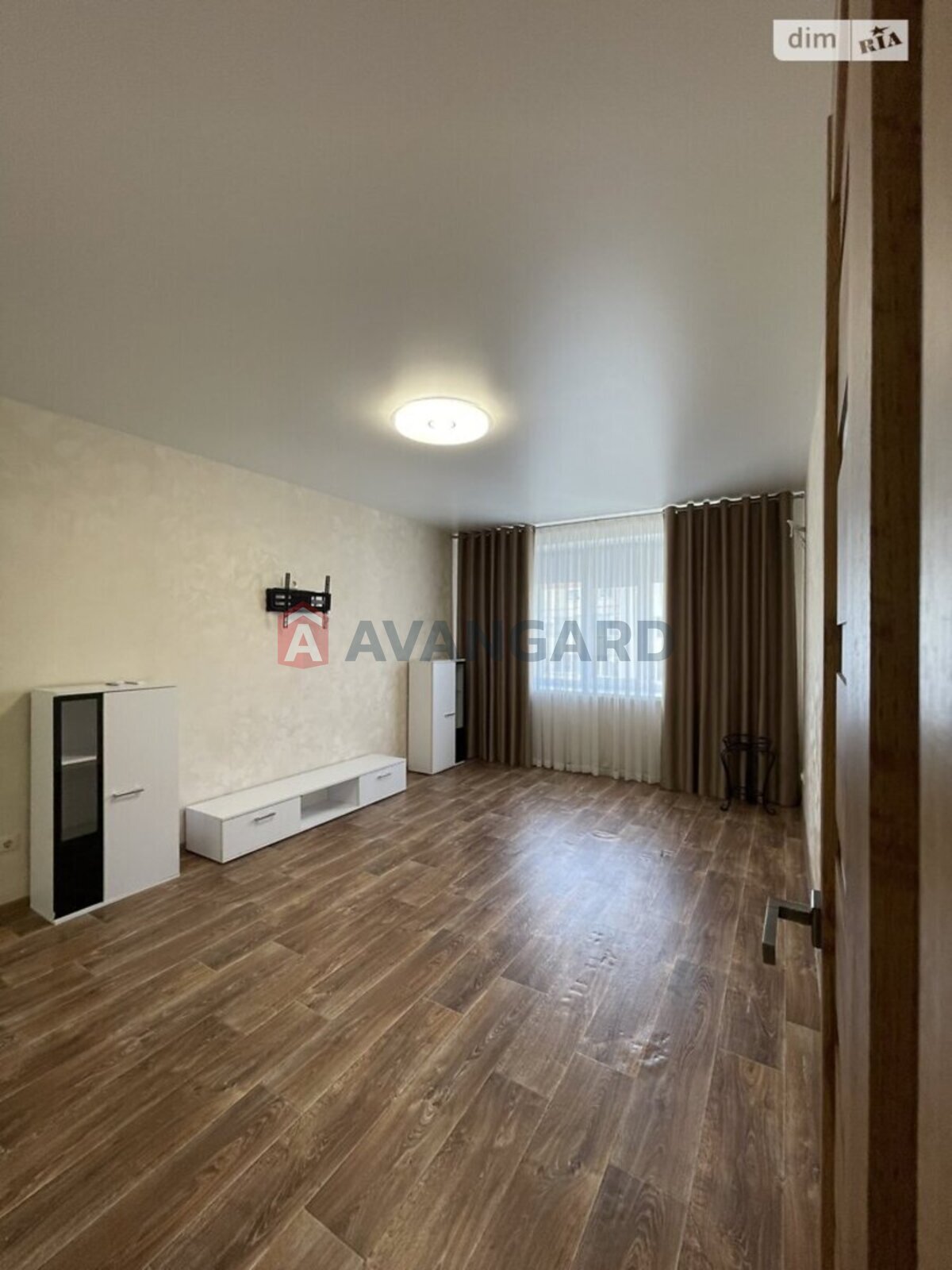 1 комн. квартира, 46/-/- кв. м., 10/10 этаж фото 2 1 комн. квартира, 46/-/- кв. м., 10/10 этаж фото 2