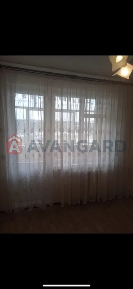 3 кім. квартира, 63/-/8 кв. м., 9/9 поверх фото 6 3 кім. квартира, 63/-/8 кв. м., 9/9 поверх фото 6