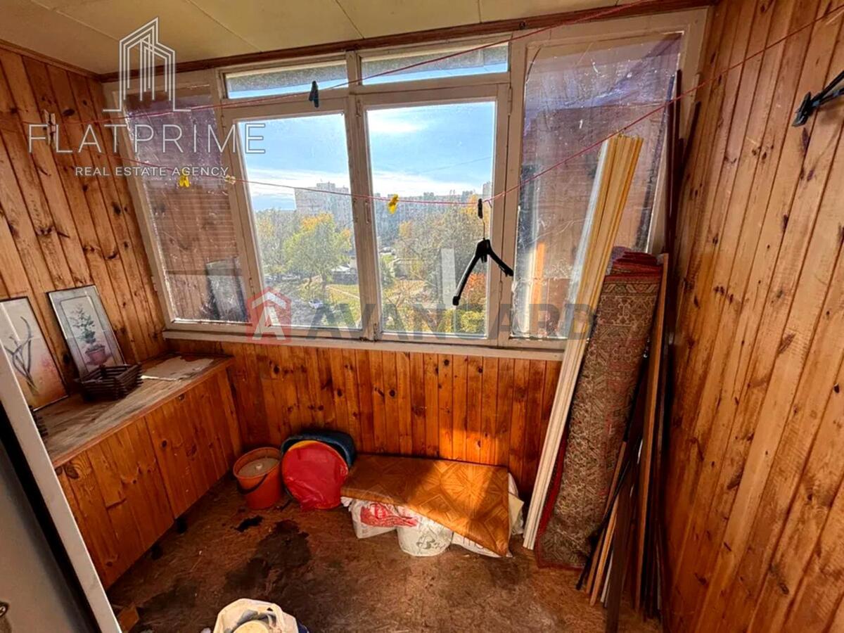 2 кім. квартира, 47 / 28 / 6 м? кв. м., 6/9 поверх фото 7 2 кім. квартира, 47 / 28 / 6 м? кв. м., 6/9 поверх фото 7