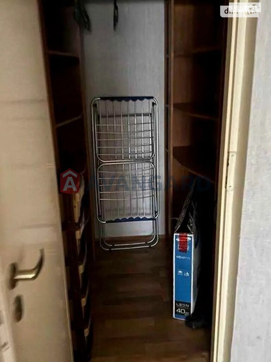 2 кім. квартира, 44/28/7 кв. м., 8/9 поверх фото 4 2 кім. квартира, 44/28/7 кв. м., 8/9 поверх фото 4