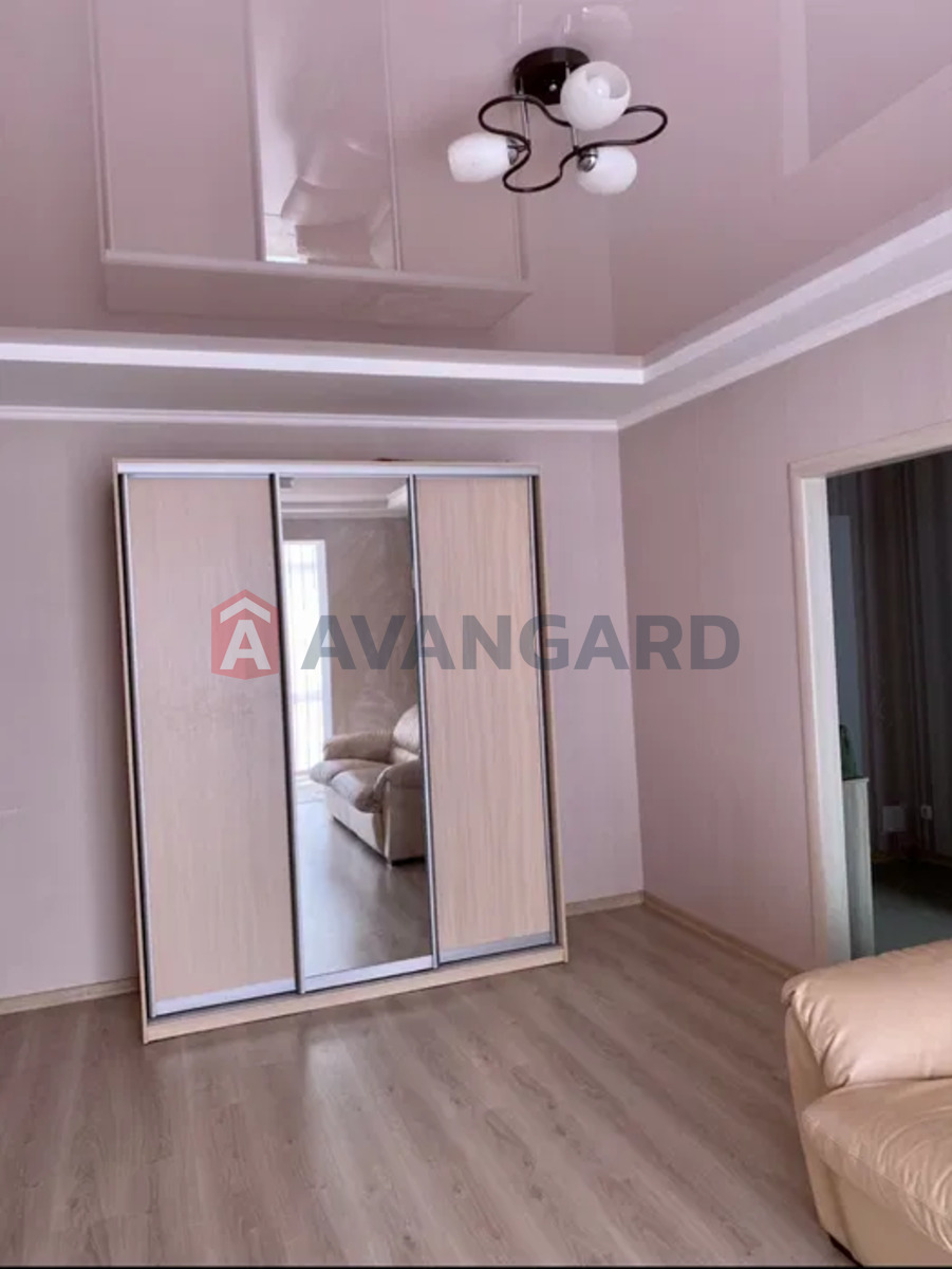 1 комн. квартира, 42/-/10 кв. м., 7/10 этаж фото 2 1 комн. квартира, 42/-/10 кв. м., 7/10 этаж фото 2