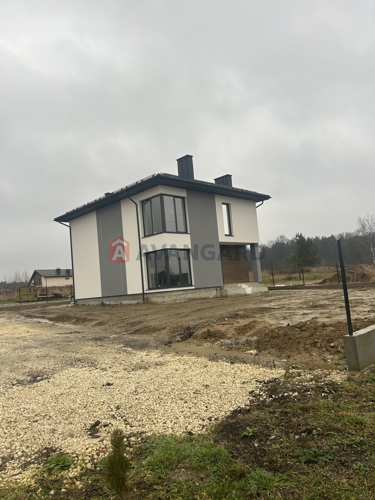 3 комн. квартира, 145/-/26 кв. м., 2/2 этаж фото 4 3 комн. квартира, 145/-/26 кв. м., 2/2 этаж фото 4