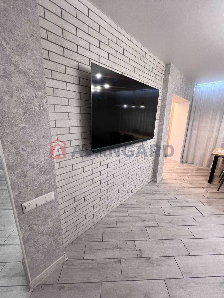 4 кім. квартира, 87/-/10 кв. м., 1/9 поверх фото 6 4 кім. квартира, 87/-/10 кв. м., 1/9 поверх фото 6