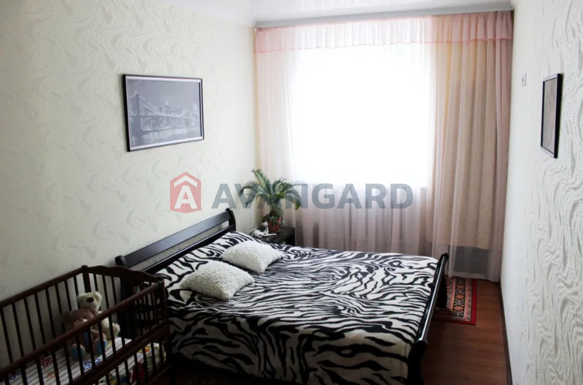 3 кім. квартира, 72/-/8 кв. м., 2/3 поверх фото 3 3 кім. квартира, 72/-/8 кв. м., 2/3 поверх фото 3