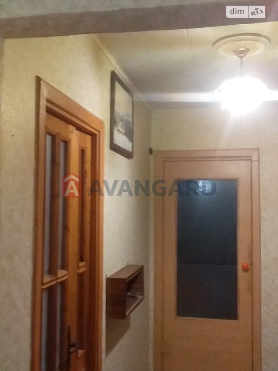 2 комн. квартира, 50/30/8 кв. м., 1/9 этаж фото 22 2 комн. квартира, 50/30/8 кв. м., 1/9 этаж фото 22