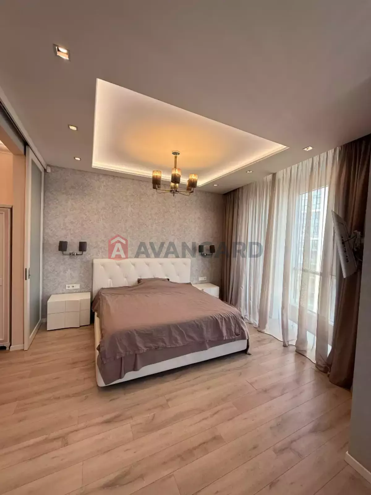 3 кім. квартира, 120/-/20 кв. м., 17/24 поверх фото 2 3 кім. квартира, 120/-/20 кв. м., 17/24 поверх фото 2