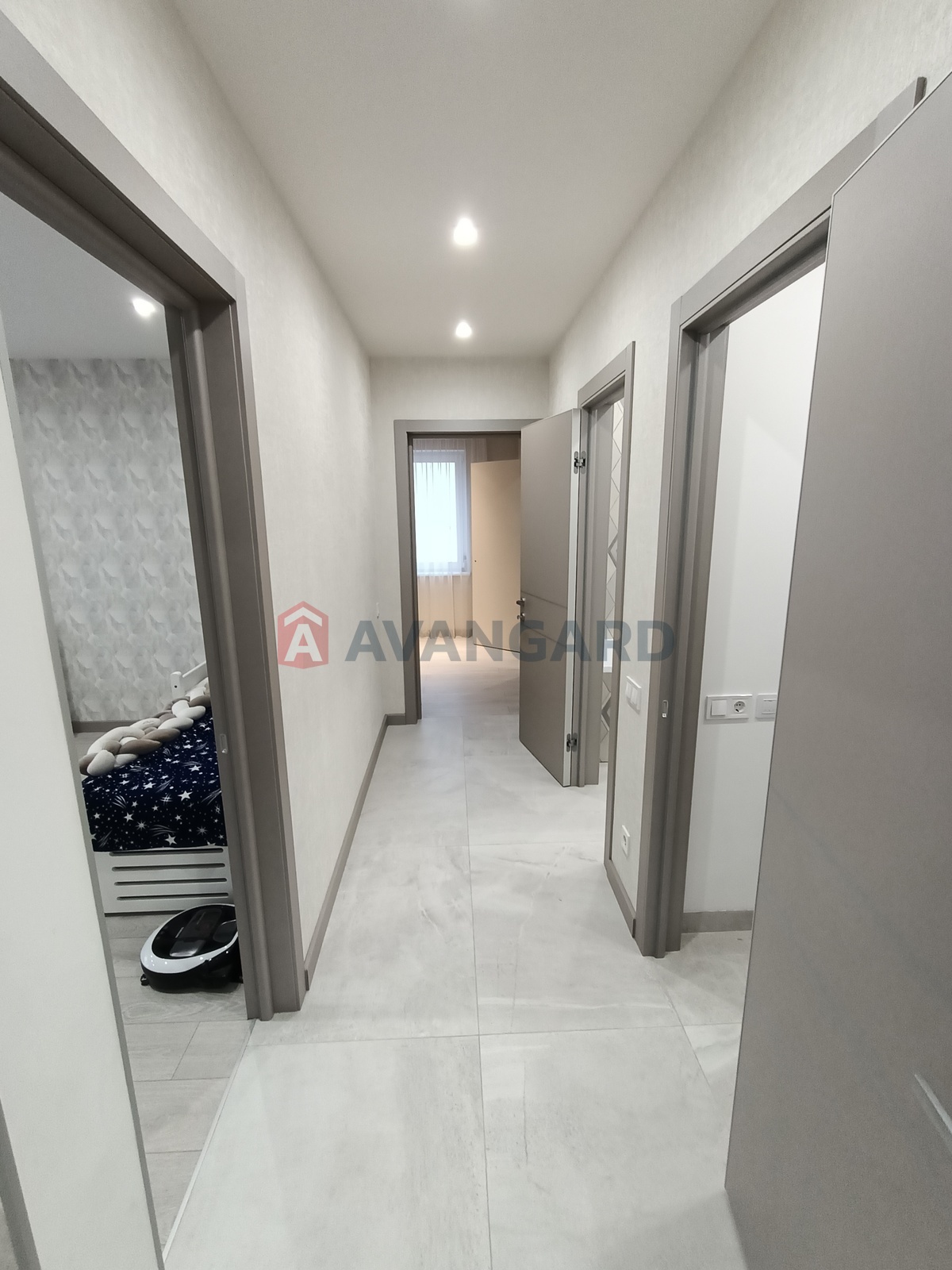 4 кім. квартира, 96/-/25 кв. м., 10/10 поверх фото 16 4 кім. квартира, 96/-/25 кв. м., 10/10 поверх фото 16