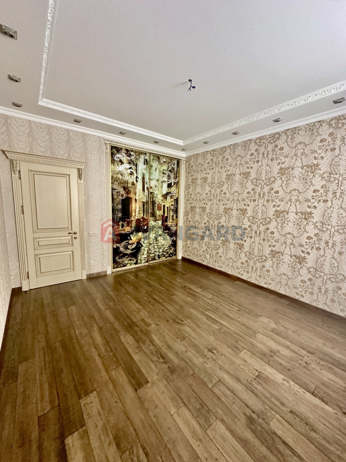 2 комн. квартира, 112/59/15 кв. м., 1/4 этаж фото 1 2 комн. квартира, 112/59/15 кв. м., 1/4 этаж фото 1