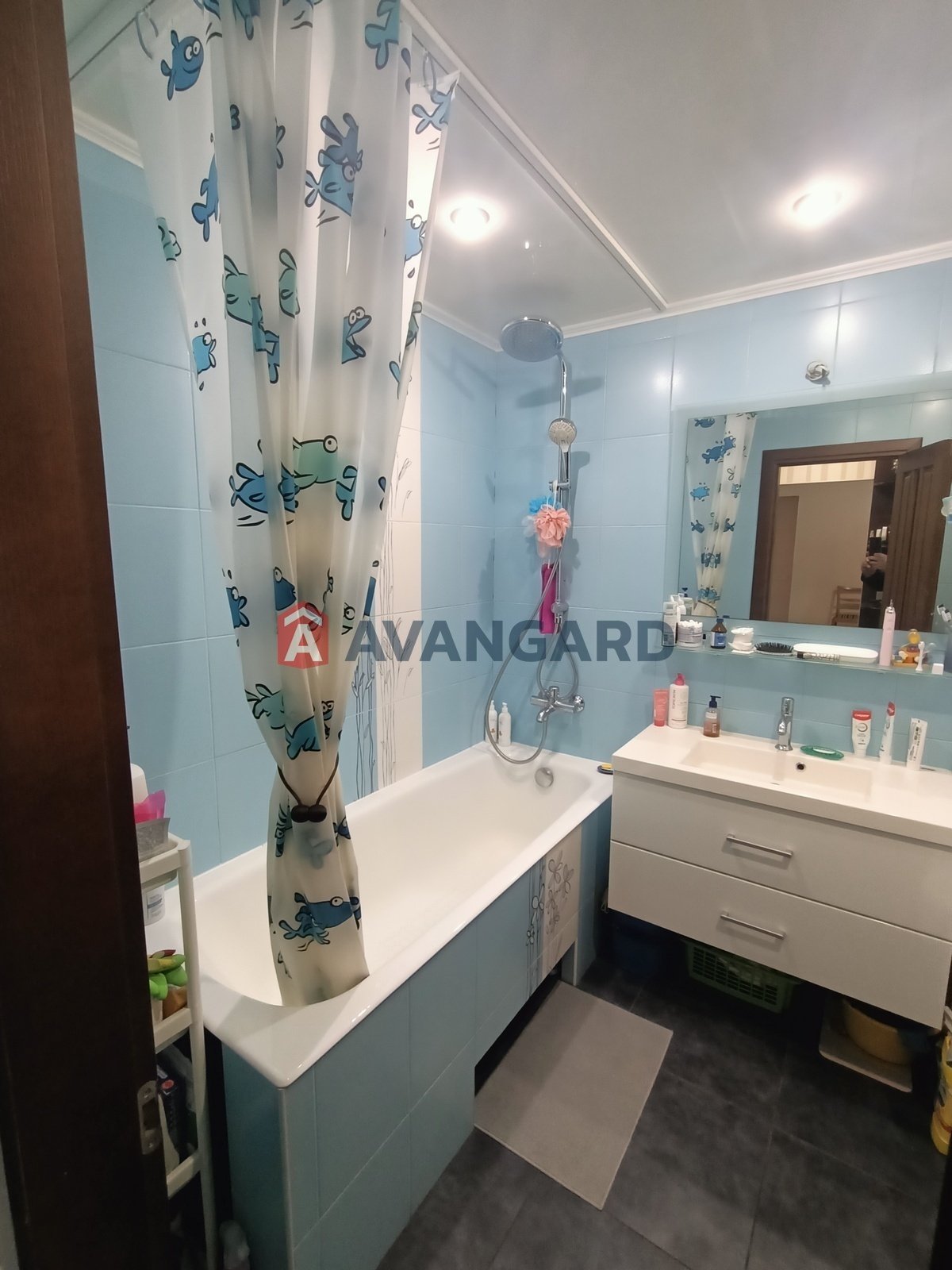 3 кім. квартира, 72/-/10 кв. м., 2/9 поверх фото 2 3 кім. квартира, 72/-/10 кв. м., 2/9 поверх фото 2