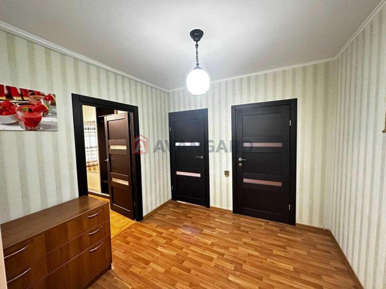 3 комн. квартира, 73/-/8 кв. м., 1/9 этаж фото 9 3 комн. квартира, 73/-/8 кв. м., 1/9 этаж фото 9