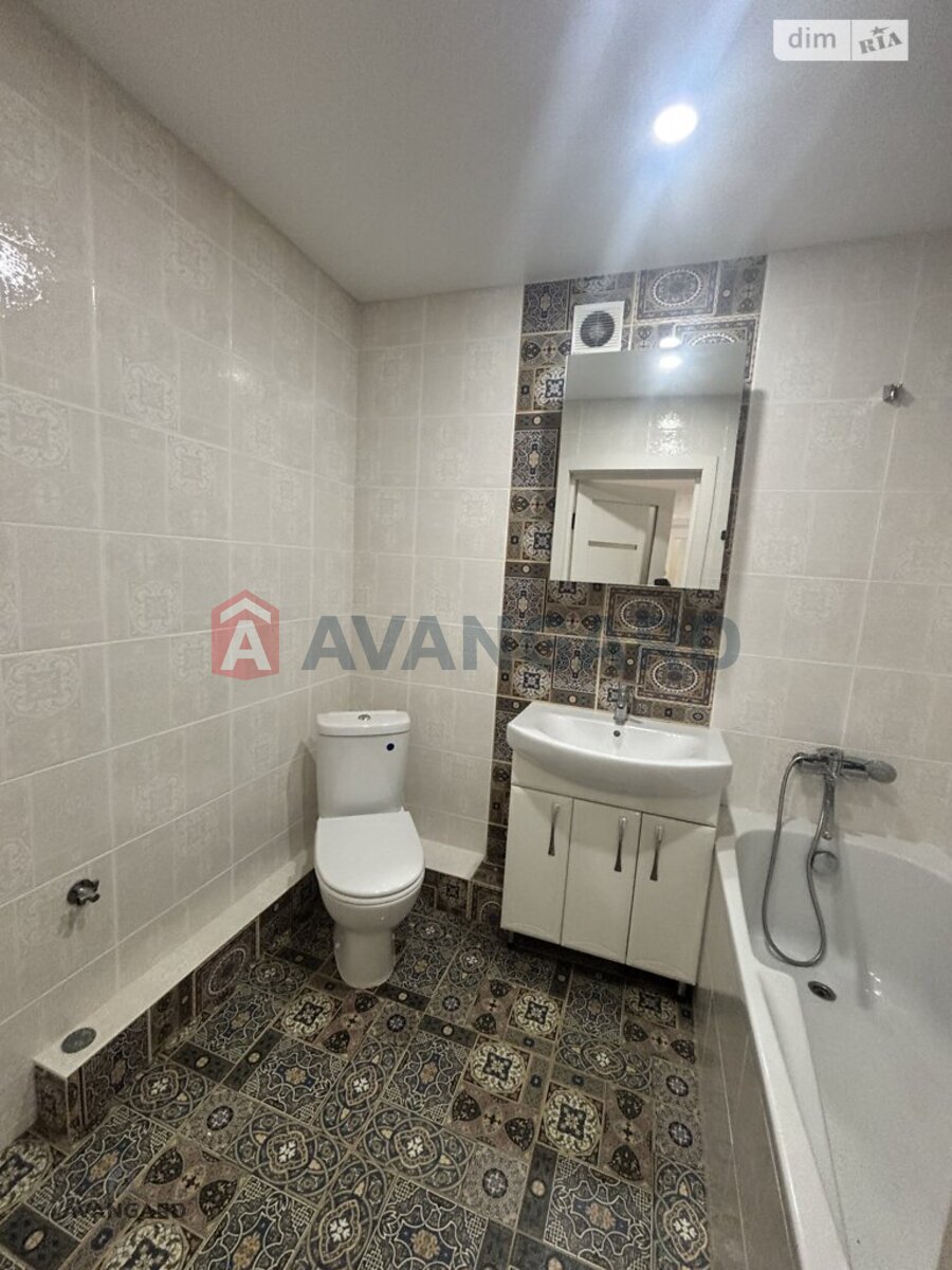 1 кім. квартира, 44/18/12 кв. м., 2/7 поверх фото 4 1 кім. квартира, 44/18/12 кв. м., 2/7 поверх фото 4