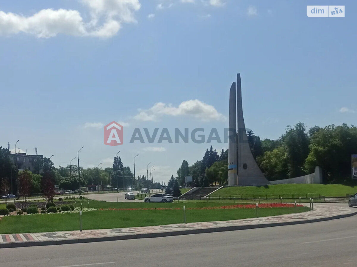 3 кім. квартира, 57/43/6 кв. м., 1/5 поверх фото 20 3 кім. квартира, 57/43/6 кв. м., 1/5 поверх фото 20