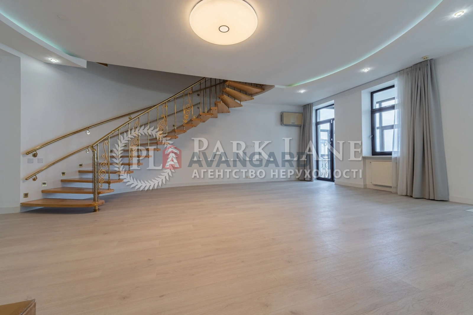 6 комн. квартира, 328/148/21 кв. м., 6/7 этаж фото 1 6 комн. квартира, 328/148/21 кв. м., 6/7 этаж фото 1