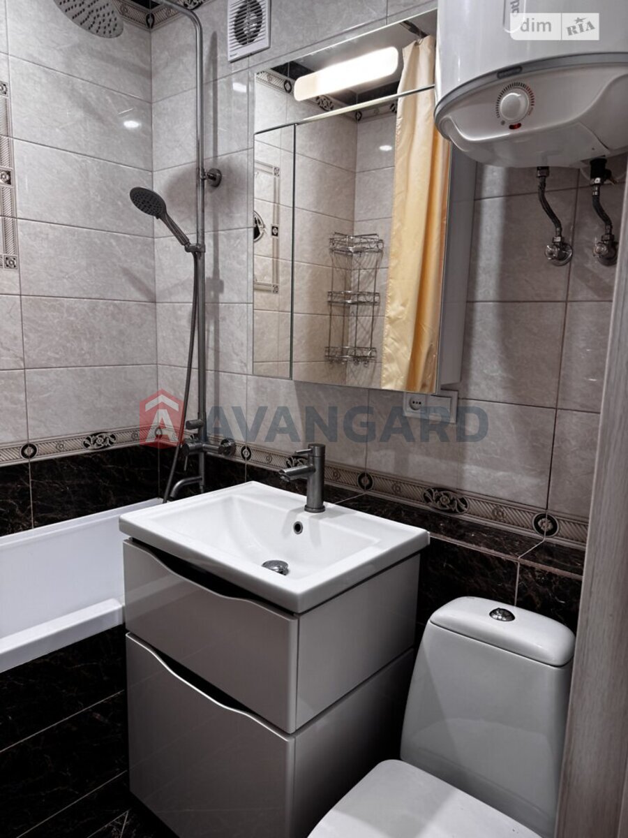 2 кім. квартира, 43/-/6 кв. м., 2/5 поверх фото 10 2 кім. квартира, 43/-/6 кв. м., 2/5 поверх фото 10