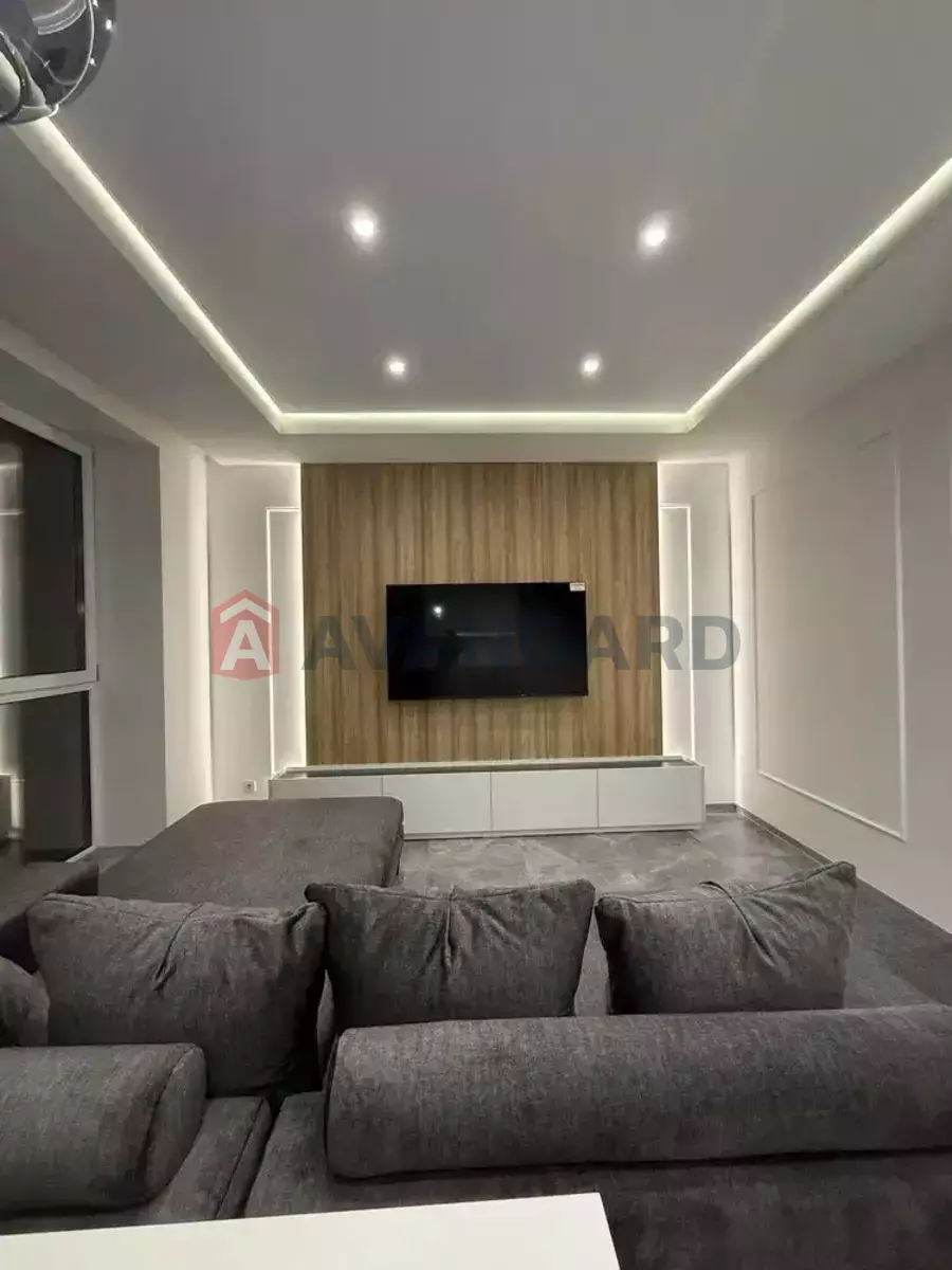 3 комн. квартира, 93/-/- кв. м., 4/8 этаж фото 1 3 комн. квартира, 93/-/- кв. м., 4/8 этаж фото 1