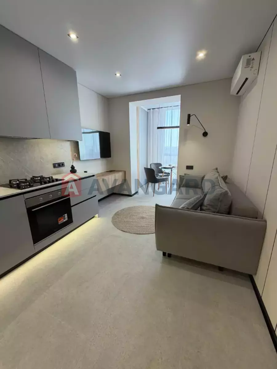 2 кім. квартира, 45/14/13 кв. м., 4/10 поверх фото 1 2 кім. квартира, 45/14/13 кв. м., 4/10 поверх фото 1