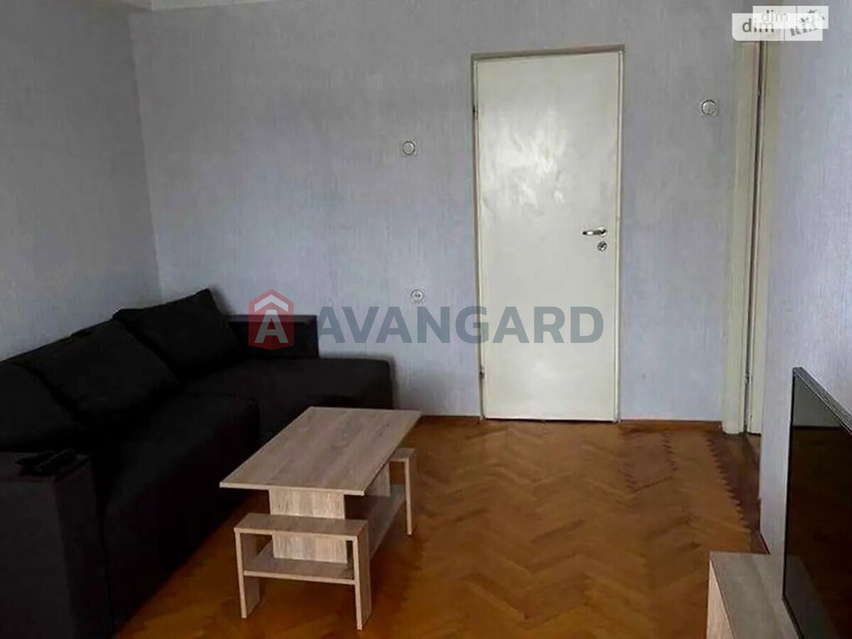 2 кім. квартира, 44/28/7 кв. м., 8/9 поверх фото 3 2 кім. квартира, 44/28/7 кв. м., 8/9 поверх фото 3