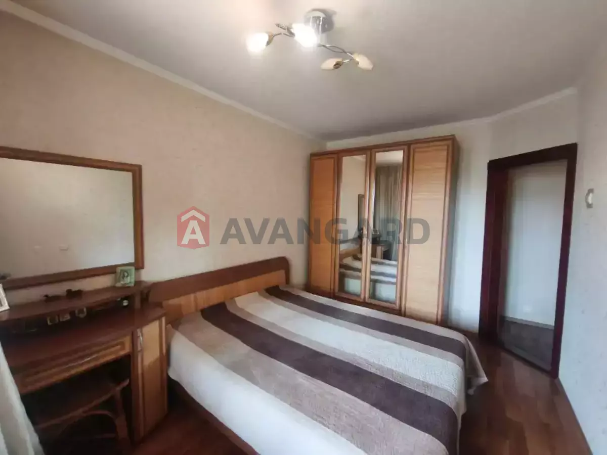 3 кім. квартира, 68/38/7 кв. м., 6/9 поверх фото 2 3 кім. квартира, 68/38/7 кв. м., 6/9 поверх фото 2