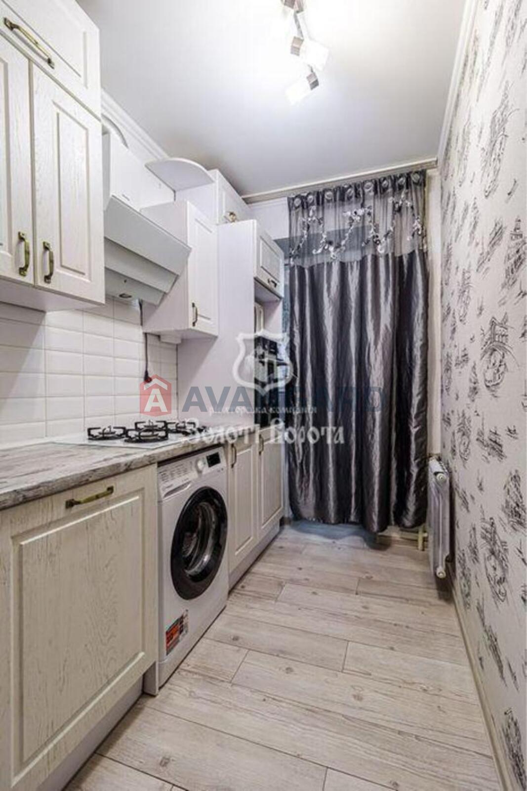 2 кім. квартира, 42/-/6 кв. м., 1/3 поверх фото 3 2 кім. квартира, 42/-/6 кв. м., 1/3 поверх фото 3