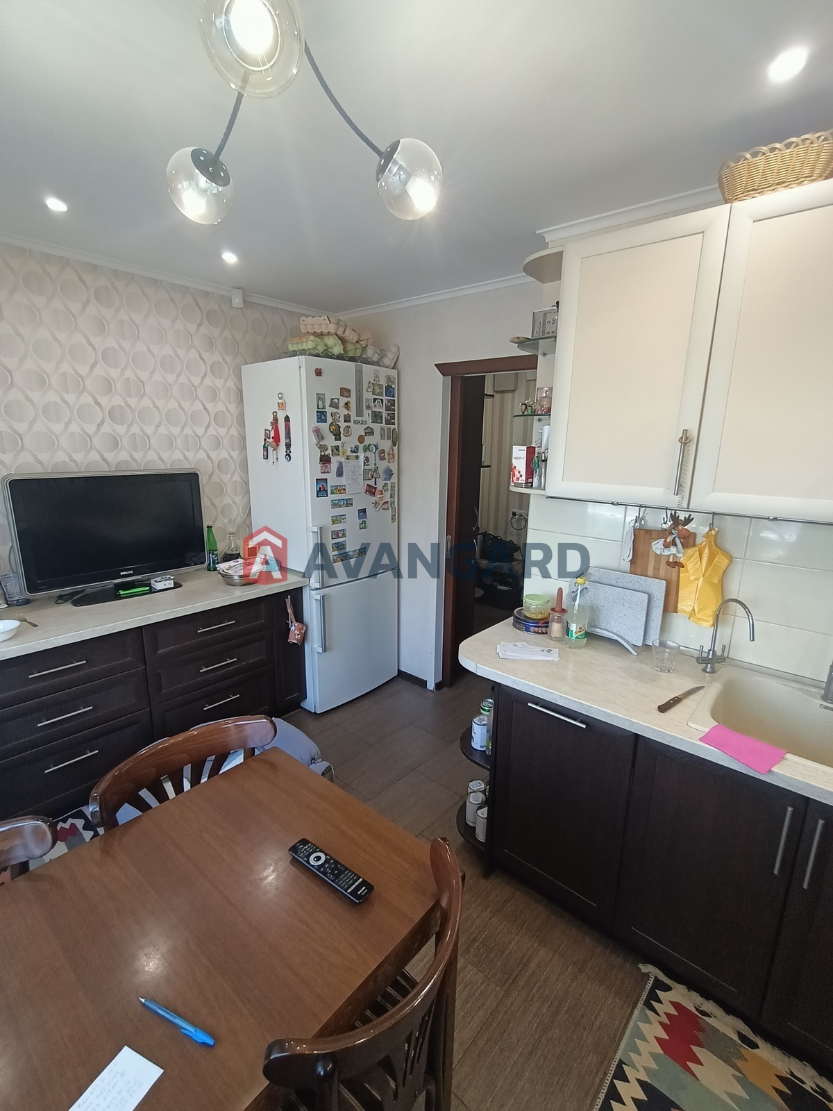 3 кім. квартира, 72/-/10 кв. м., 2/9 поверх фото 7 3 кім. квартира, 72/-/10 кв. м., 2/9 поверх фото 7