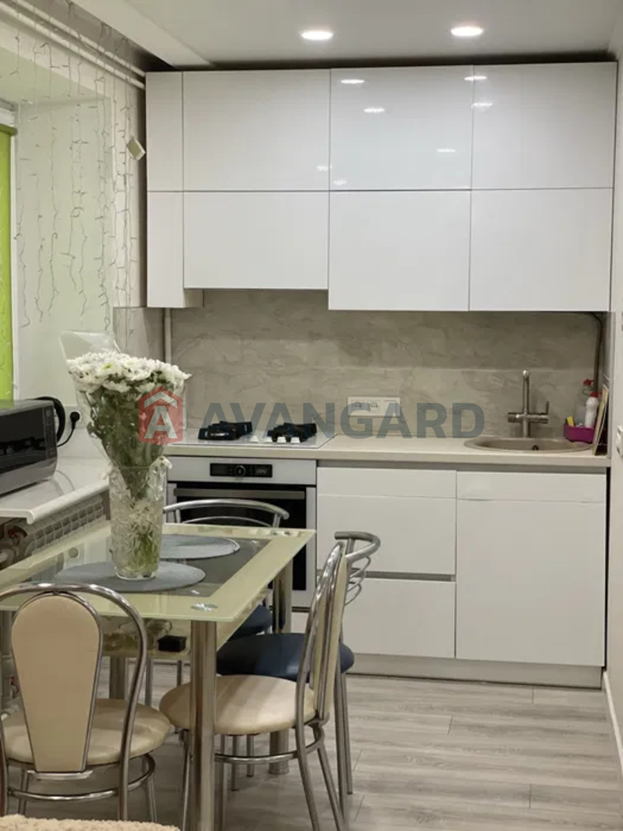 3 кім. квартира, 55/-/5 кв. м., 1/5 поверх фото 6 3 кім. квартира, 55/-/5 кв. м., 1/5 поверх фото 6