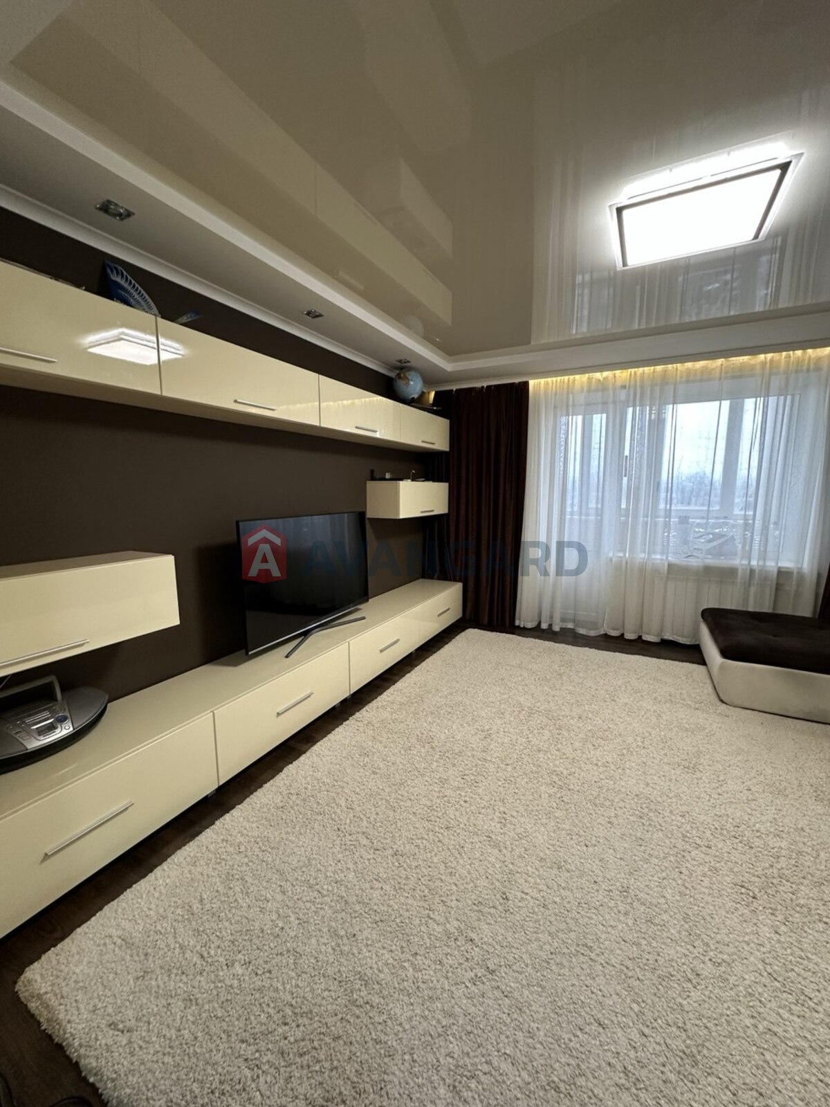 3 кім. квартира, 67/-/8 кв. м., 8/9 поверх фото 1 3 кім. квартира, 67/-/8 кв. м., 8/9 поверх фото 1