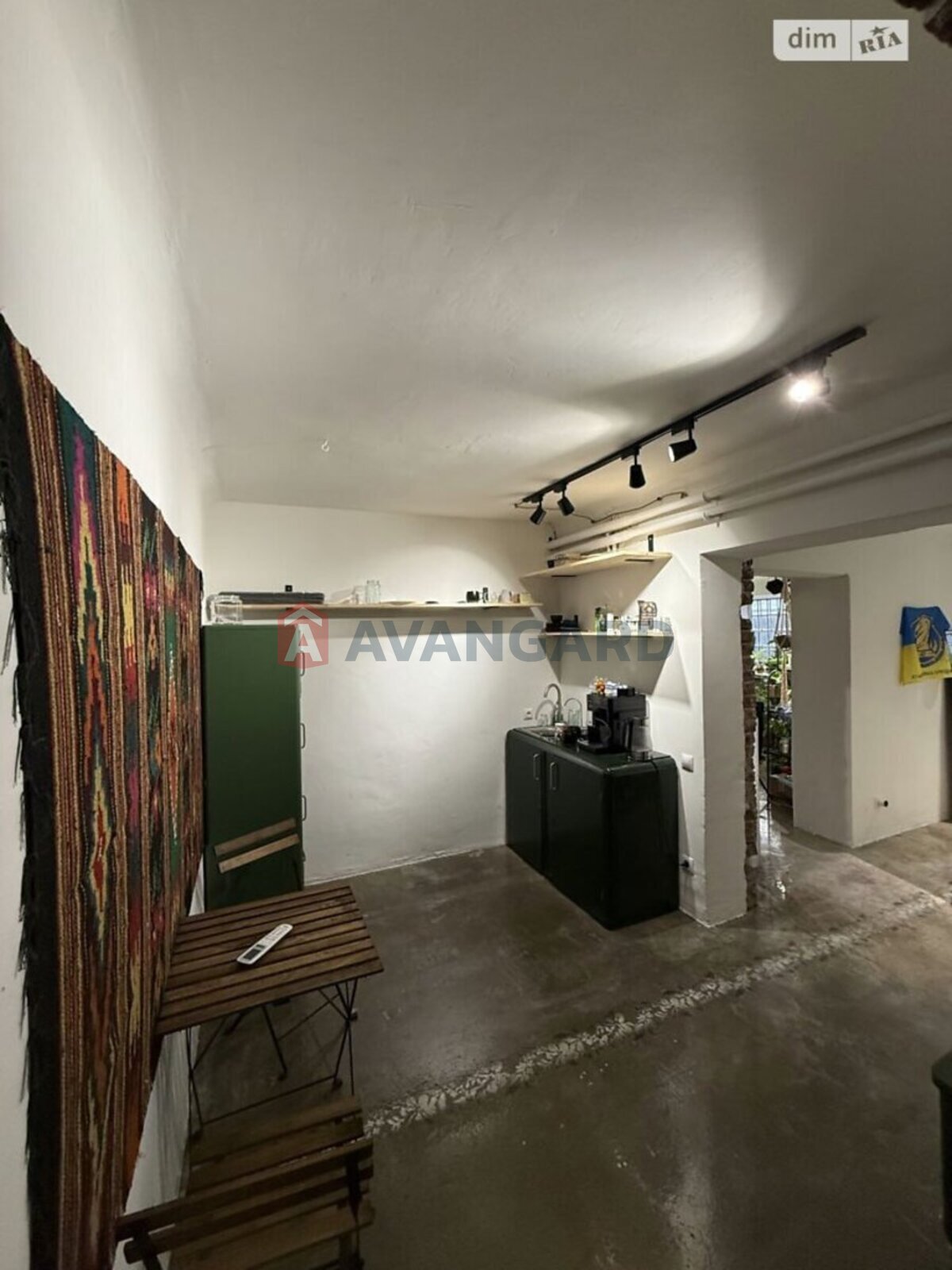 3 кім. квартира, 80/-/- кв. м., 1/2 поверх фото 19 3 кім. квартира, 80/-/- кв. м., 1/2 поверх фото 19