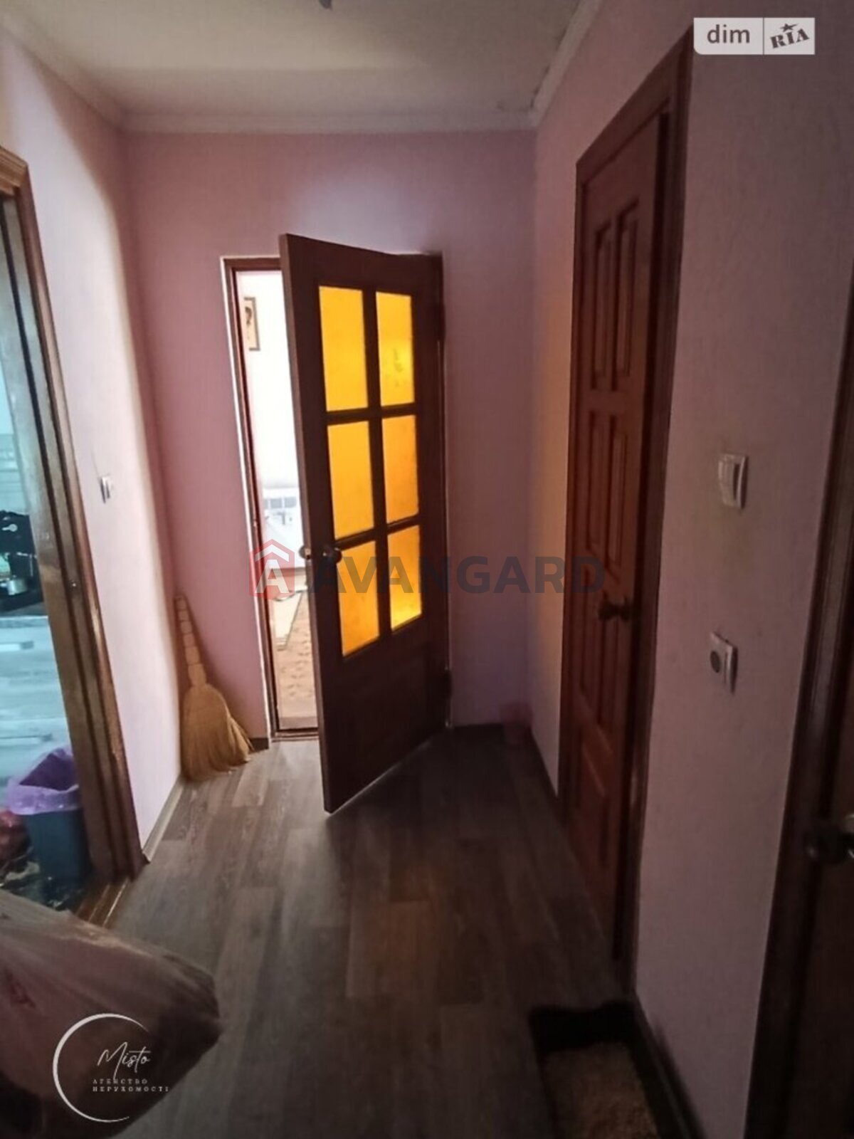 3 комн. квартира, 69/40/8 кв. м., 1/1 этаж фото 3 3 комн. квартира, 69/40/8 кв. м., 1/1 этаж фото 3