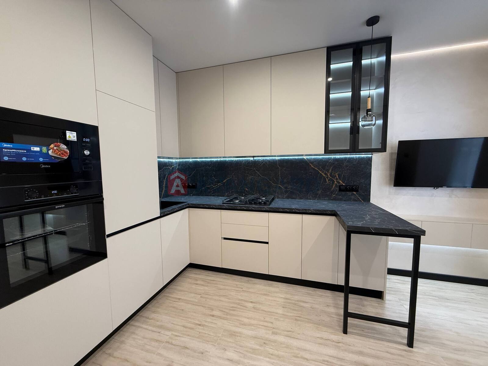 1 кім. квартира, 46/-/- кв. м., 2/10 поверх фото 1 1 кім. квартира, 46/-/- кв. м., 2/10 поверх фото 1