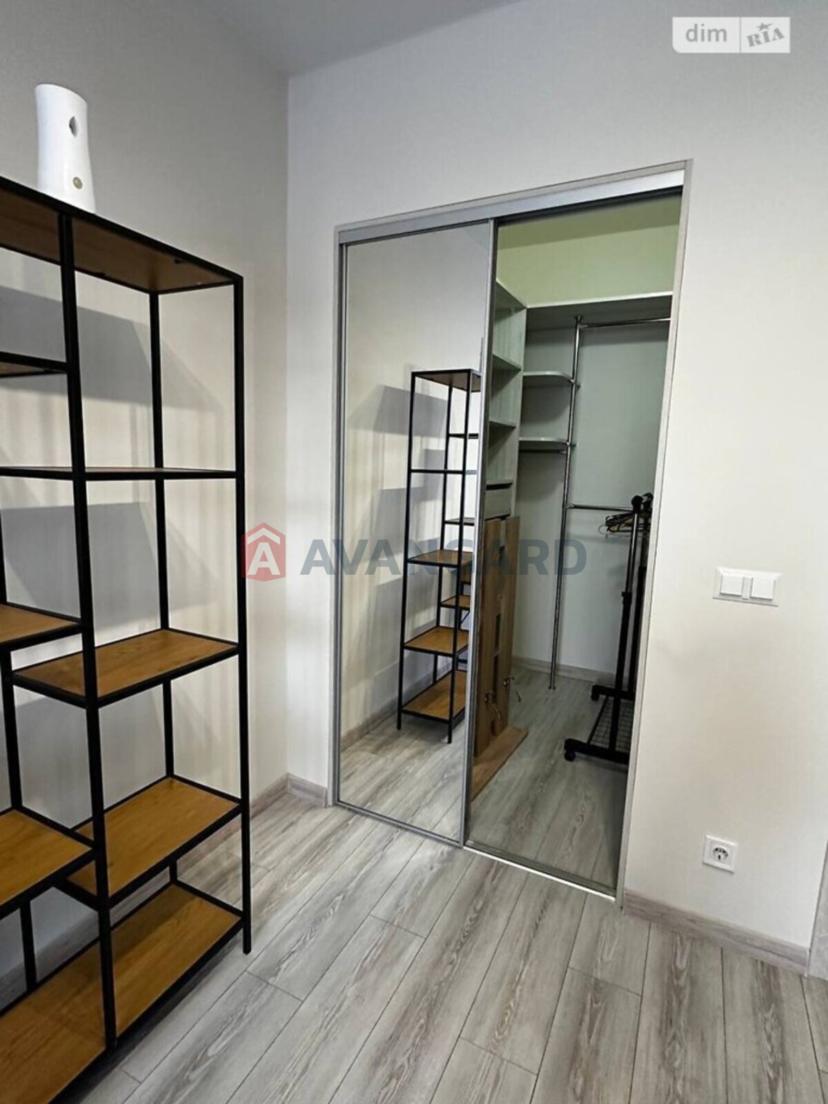 1 комн. квартира, 44/15/- кв. м., 1/8 этаж фото 5 1 комн. квартира, 44/15/- кв. м., 1/8 этаж фото 5