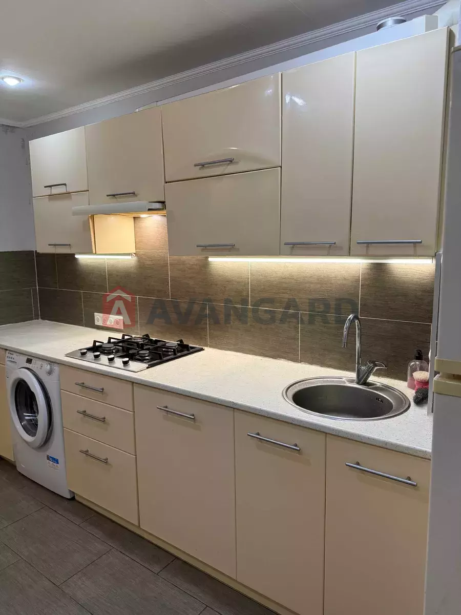 3 кім. квартира, 66/-/14 кв. м., 9/9 поверх фото 1 3 кім. квартира, 66/-/14 кв. м., 9/9 поверх фото 1