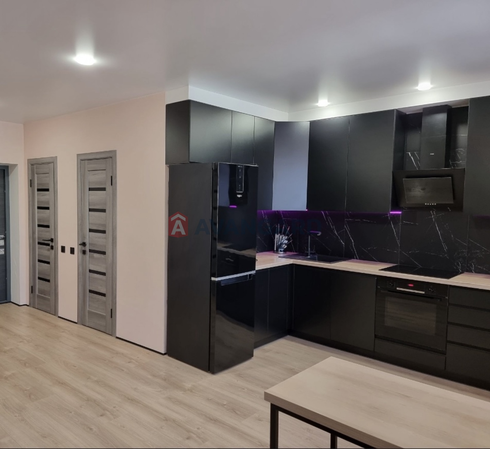 3 кім. квартира, 97/-/27 кв. м., 5/6 поверх фото 5 3 кім. квартира, 97/-/27 кв. м., 5/6 поверх фото 5