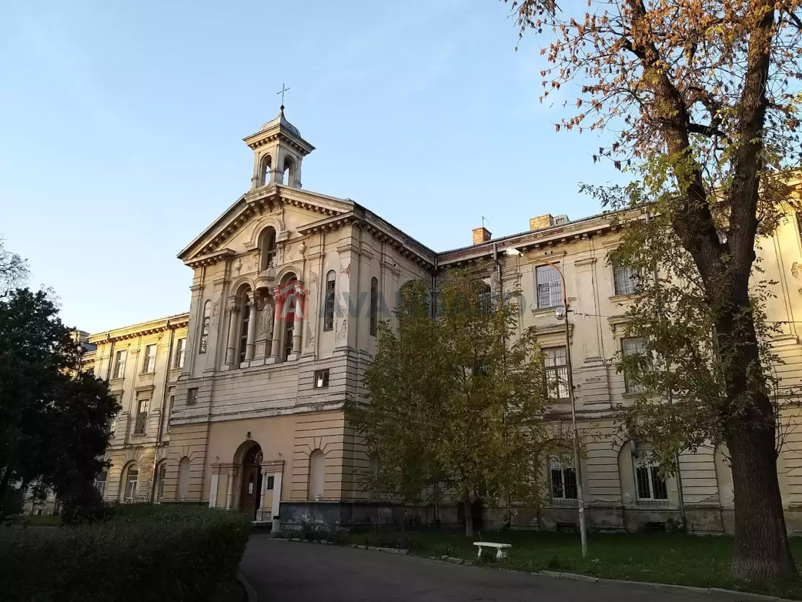1 комн. квартира, 250/-/- кв. м., 1/3 этаж фото 1 1 комн. квартира, 250/-/- кв. м., 1/3 этаж фото 1