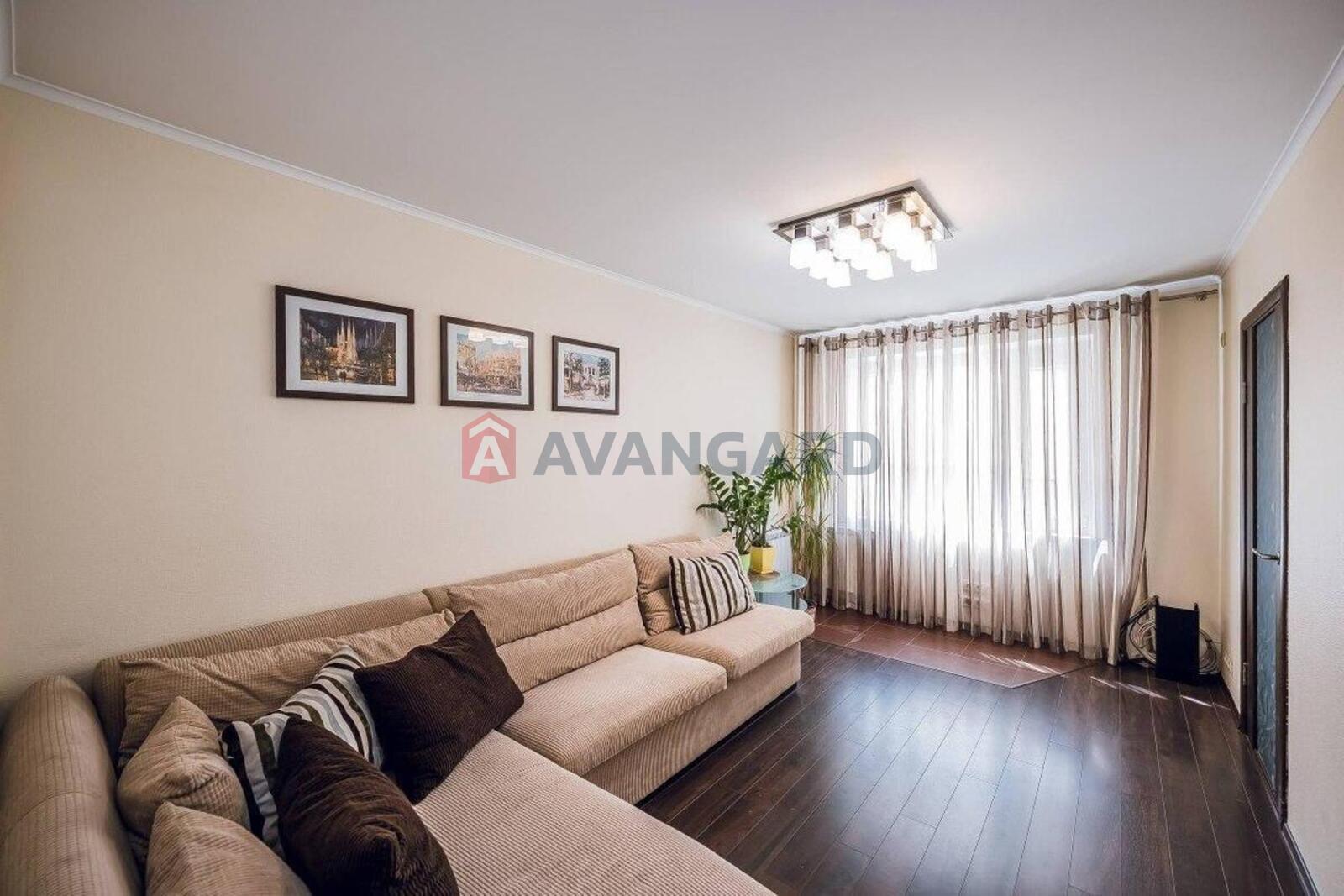 3 комн. квартира, 100/65/16 кв. м., 8/16 этаж фото 1 3 комн. квартира, 100/65/16 кв. м., 8/16 этаж фото 1