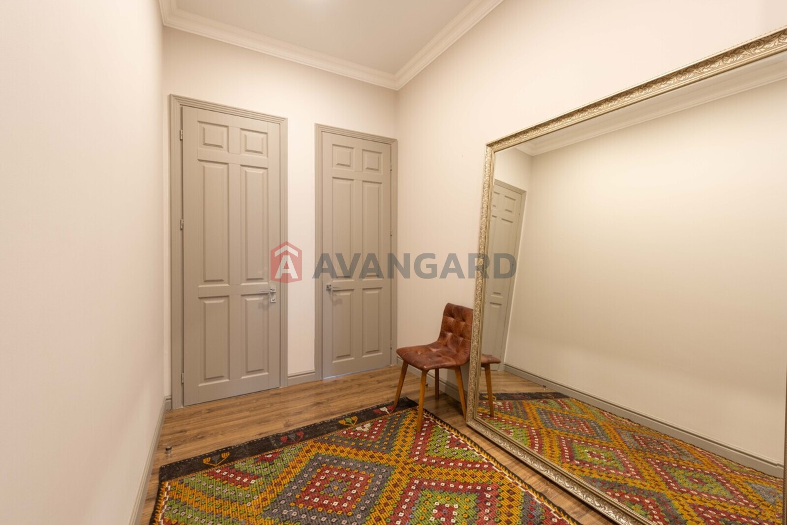 3 комн. квартира, 164/50/60 кв. м., 1/4 этаж фото 12 3 комн. квартира, 164/50/60 кв. м., 1/4 этаж фото 12