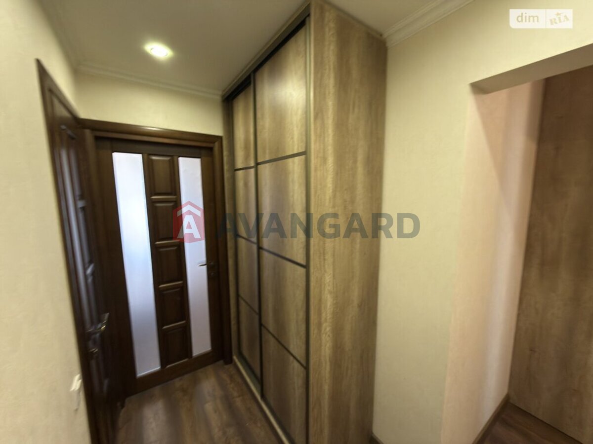 3 комн. квартира, 63/-/- кв. м., 8/9 этаж фото 20 3 комн. квартира, 63/-/- кв. м., 8/9 этаж фото 20