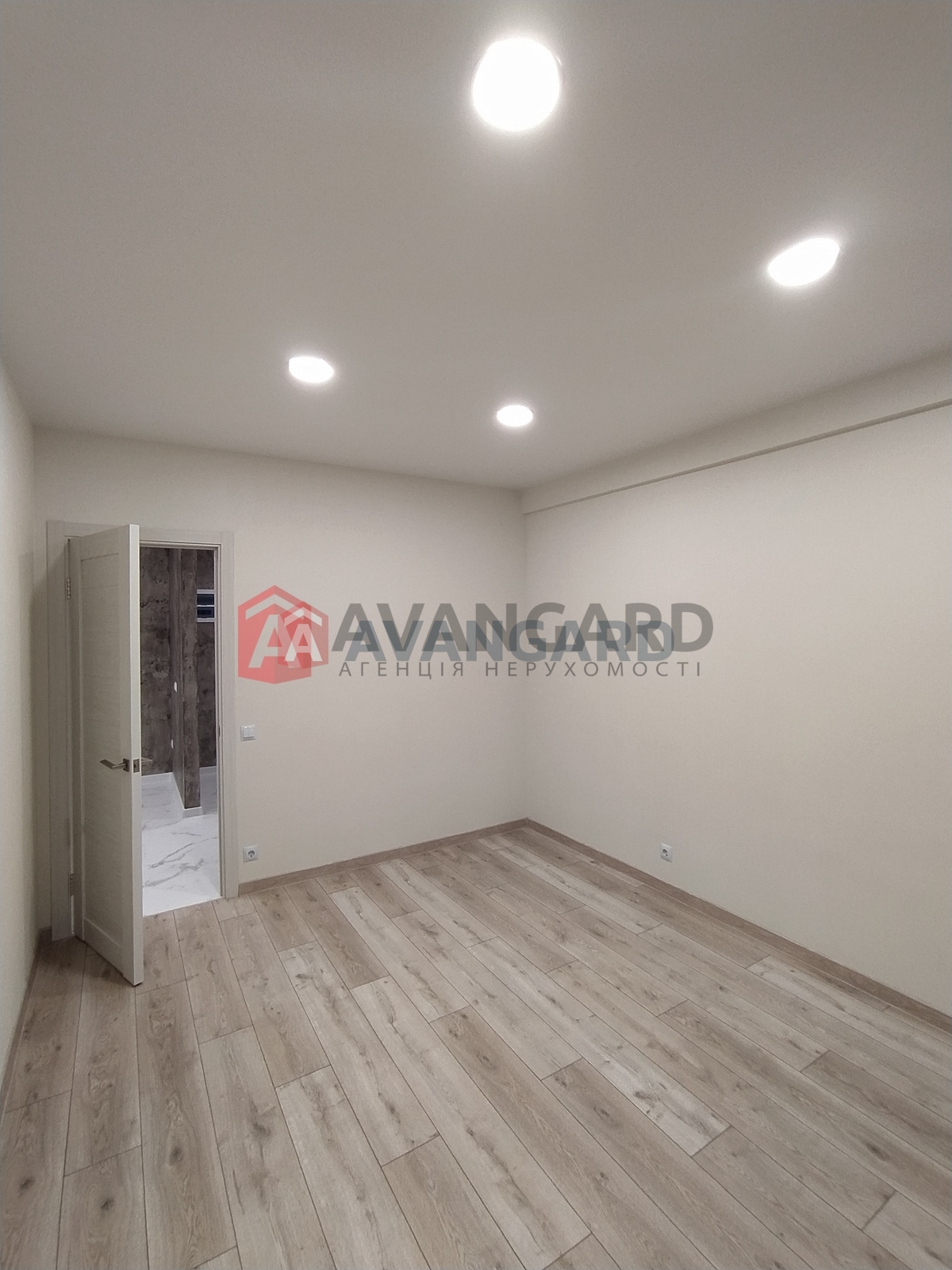 2 кім. квартира, 50/24/10 кв. м., 4/10 поверх фото 13 2 кім. квартира, 50/24/10 кв. м., 4/10 поверх фото 13