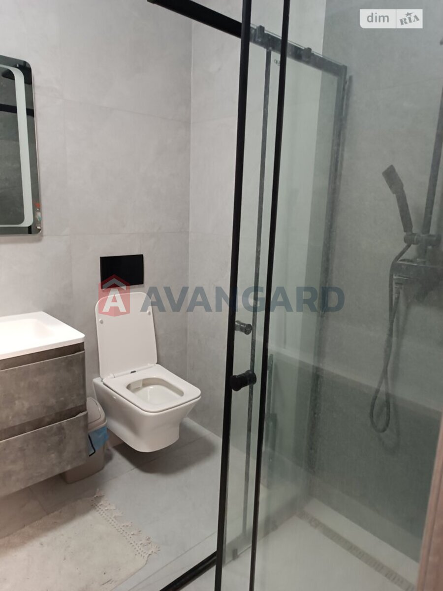 3 кім. квартира, 82/41/18 кв. м., 2/5 поверх фото 5 3 кім. квартира, 82/41/18 кв. м., 2/5 поверх фото 5