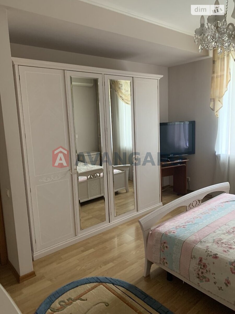 3 комн. квартира, 74/-/12 кв. м., 1/5 этаж фото 21 3 комн. квартира, 74/-/12 кв. м., 1/5 этаж фото 21