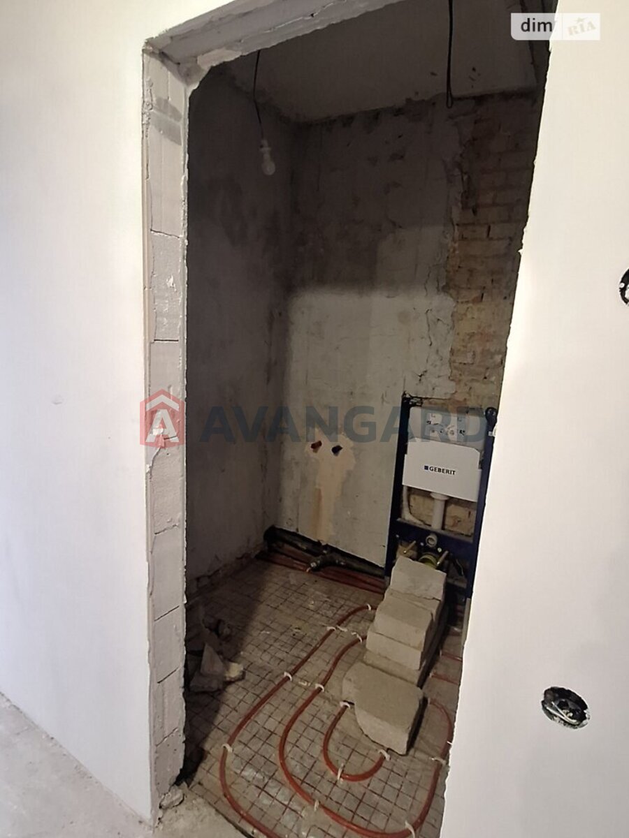 3 кім. квартира, 64/45/8 кв. м., 5/5 поверх фото 16 3 кім. квартира, 64/45/8 кв. м., 5/5 поверх фото 16