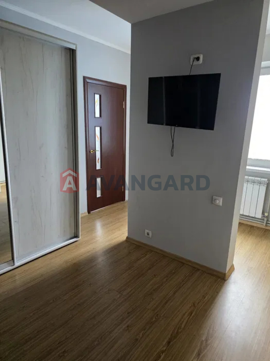 5 кім. квартира, 104/-/12 кв. м., 9/10 поверх фото 3 5 кім. квартира, 104/-/12 кв. м., 9/10 поверх фото 3