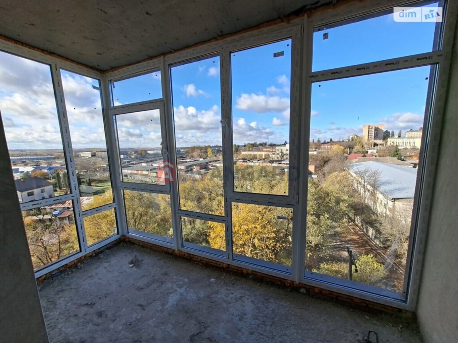 2 кім. квартира, 80/36/26 кв. м., 8/9 поверх фото 29 2 кім. квартира, 80/36/26 кв. м., 8/9 поверх фото 29