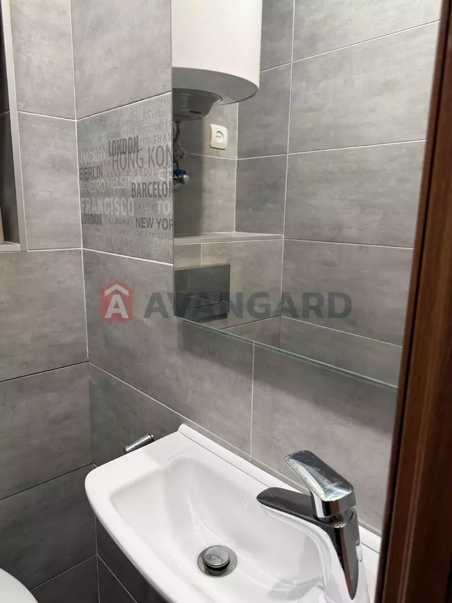 3 кім. квартира, 66/-/14 кв. м., 9/9 поверх фото 5 3 кім. квартира, 66/-/14 кв. м., 9/9 поверх фото 5