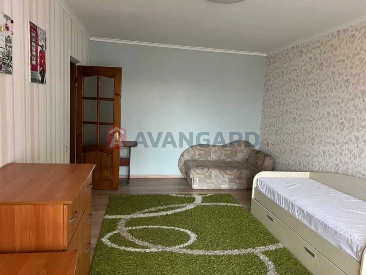 3 кім. квартира, 100/-/15 кв. м., 6/10 поверх фото 4 3 кім. квартира, 100/-/15 кв. м., 6/10 поверх фото 4