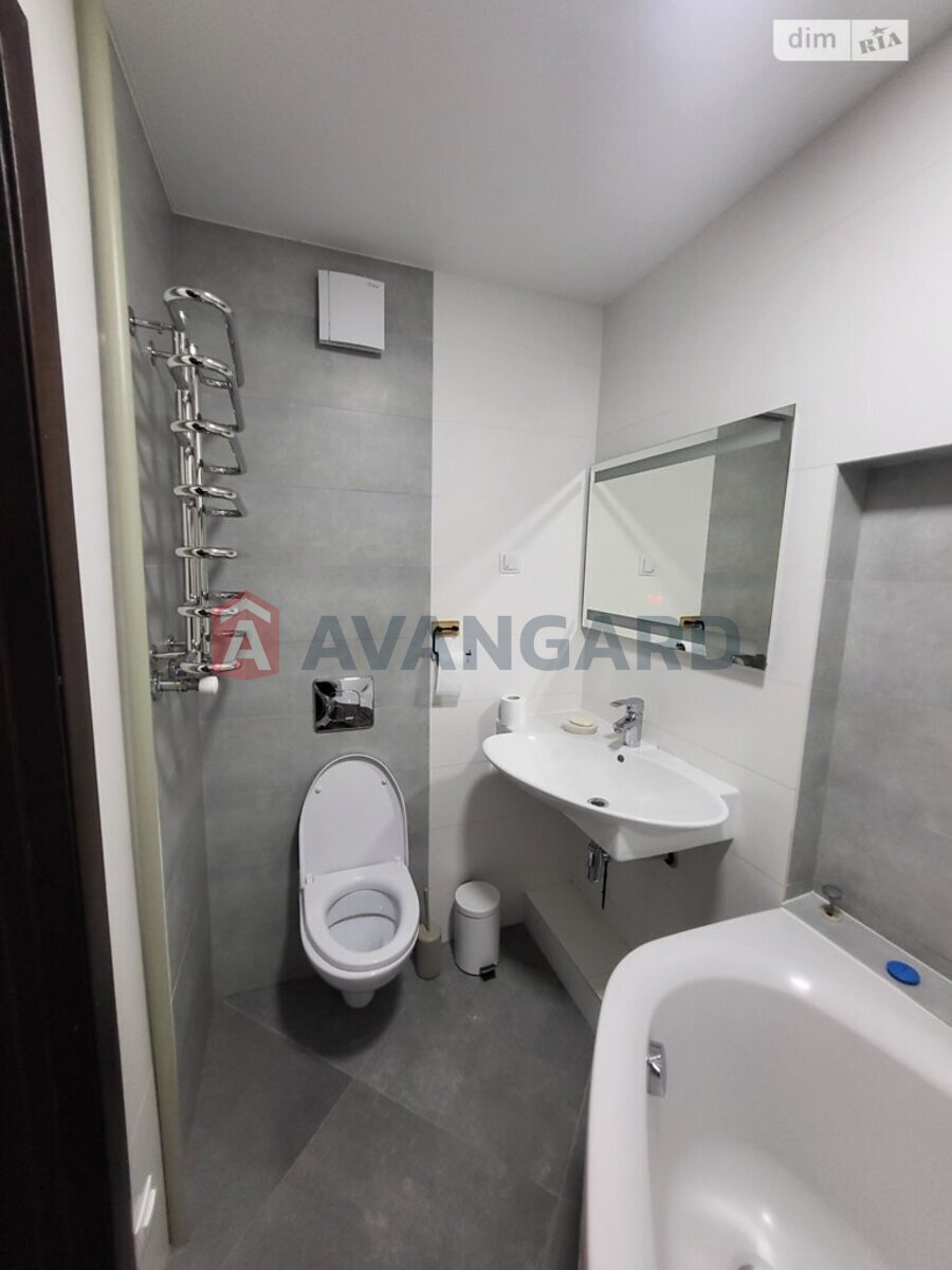 3 комн. квартира, 90/45/10 кв. м., 6/9 этаж фото 13 3 комн. квартира, 90/45/10 кв. м., 6/9 этаж фото 13