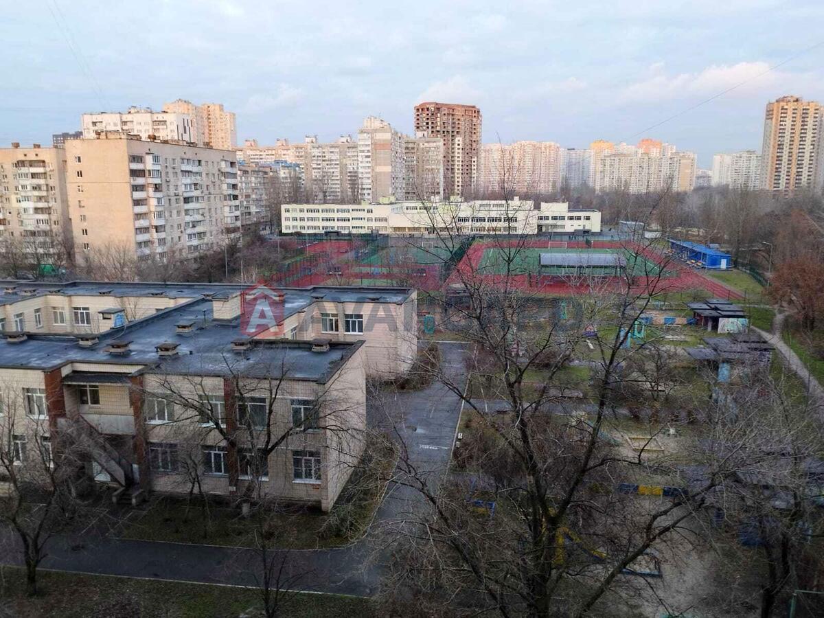 1 кім. квартира, 42.3 / 19.6 / 8.8 м? кв. м., 7/25 поверх фото 18 1 кім. квартира, 42.3 / 19.6 / 8.8 м? кв. м., 7/25 поверх фото 18