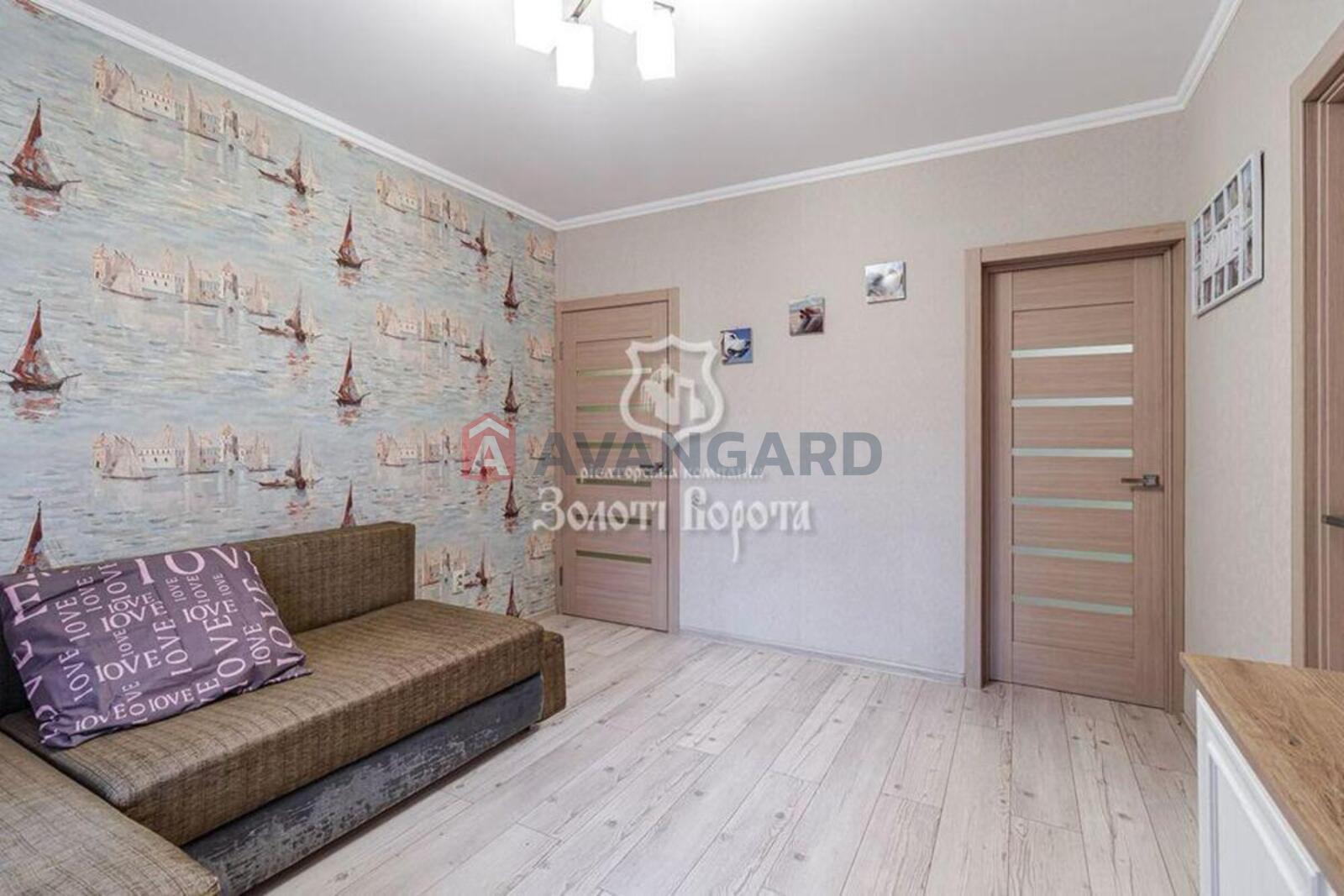 2 кім. квартира, 42/-/6 кв. м., 1/3 поверх фото 2 2 кім. квартира, 42/-/6 кв. м., 1/3 поверх фото 2