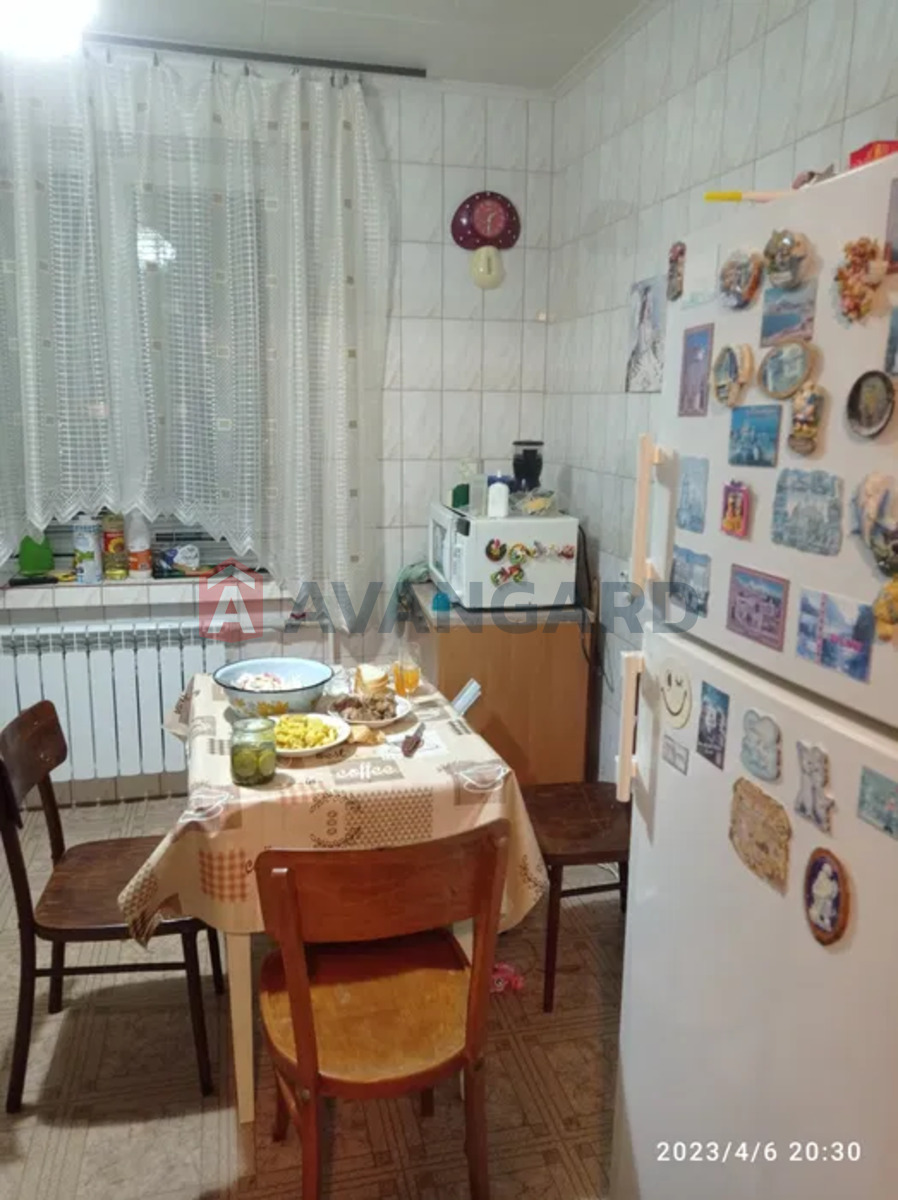 2 кім. квартира, 52/-/8.4 кв. м., 10/10 поверх фото 3 2 кім. квартира, 52/-/8.4 кв. м., 10/10 поверх фото 3