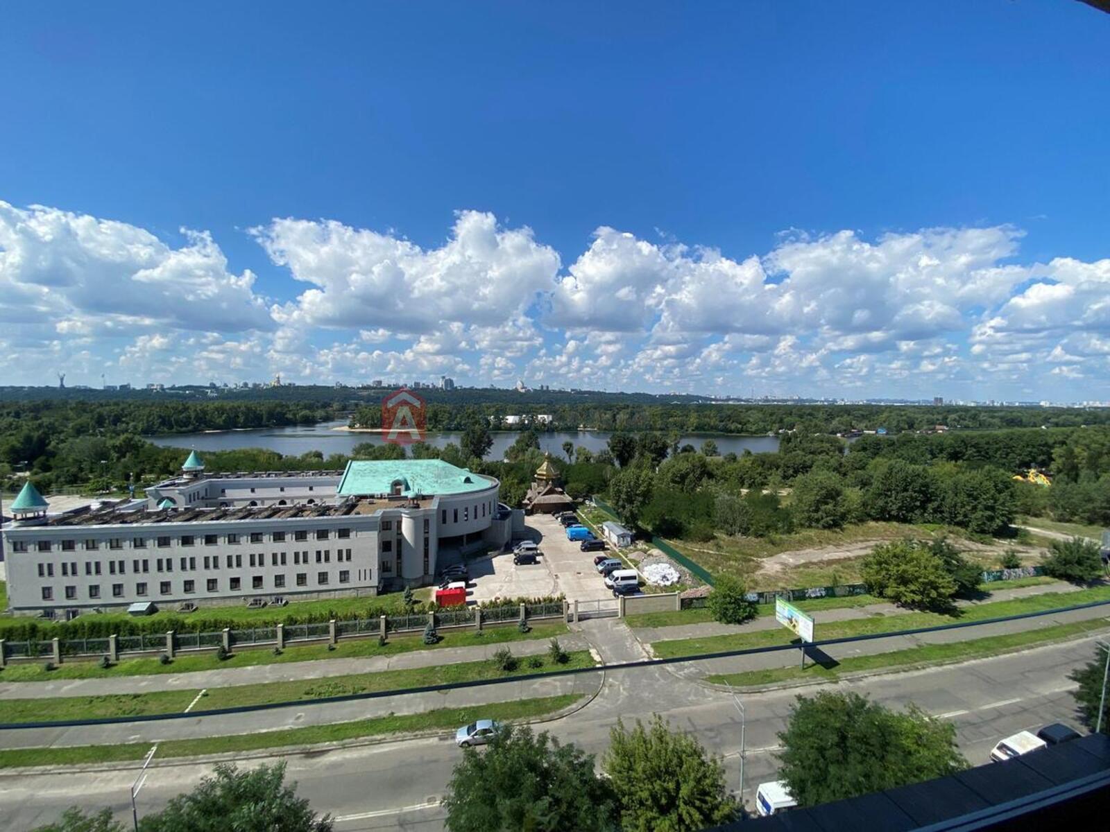 6 кім. квартира, 222/108/34 кв. м., 10/13 поверх фото 17 6 кім. квартира, 222/108/34 кв. м., 10/13 поверх фото 17